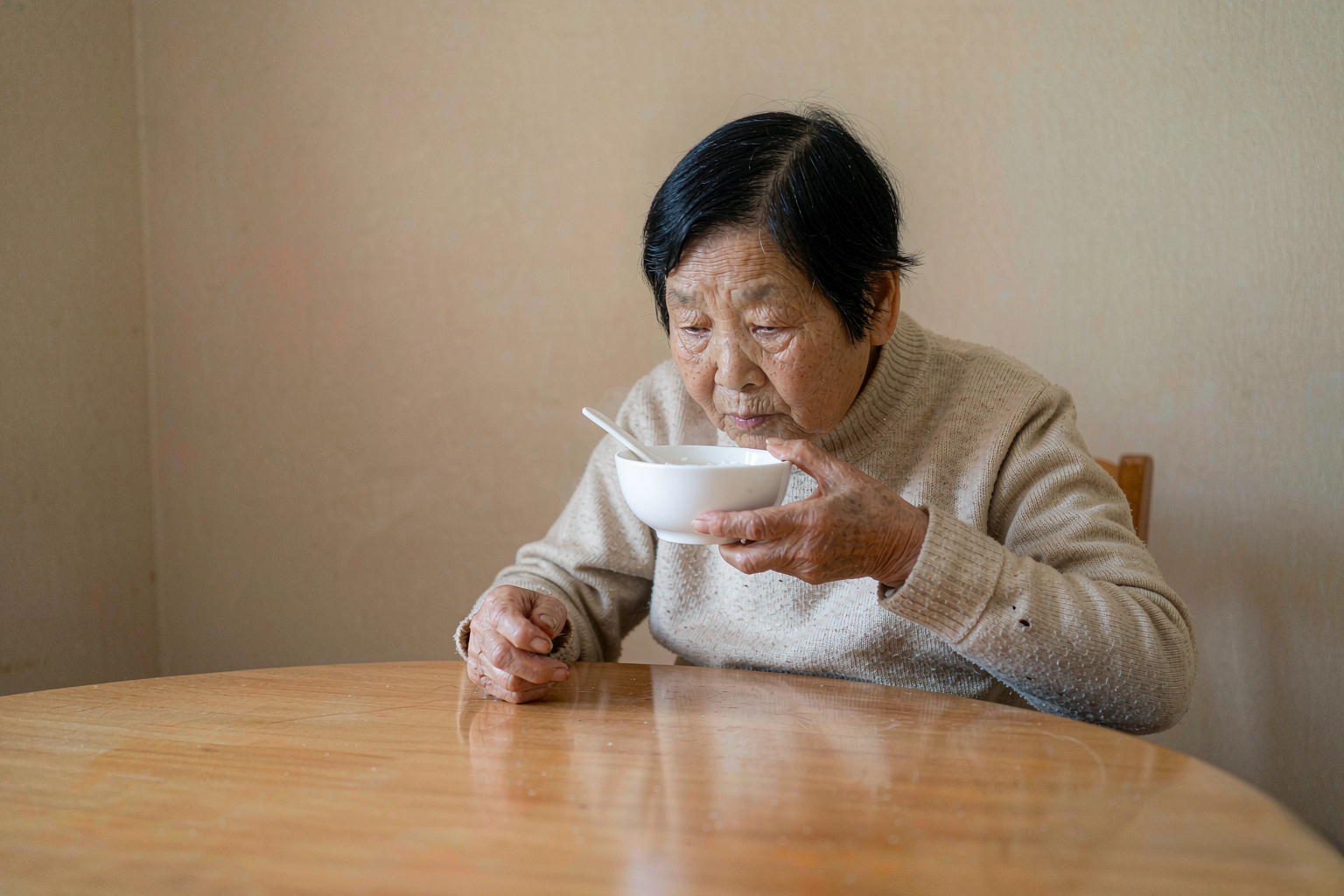 老人霜降后晨练时间建议示意图 老人霜降后晨练时间建议示意图